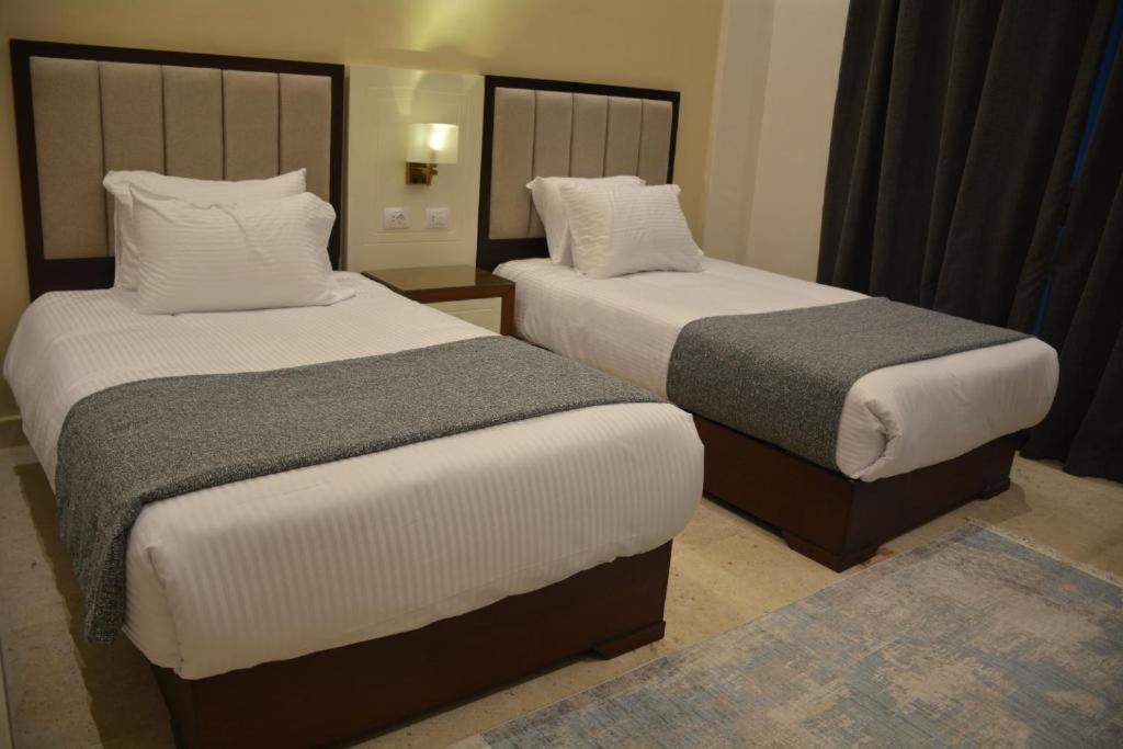 Golden Jewel Ismailia Resort Ngoại thất bức ảnh